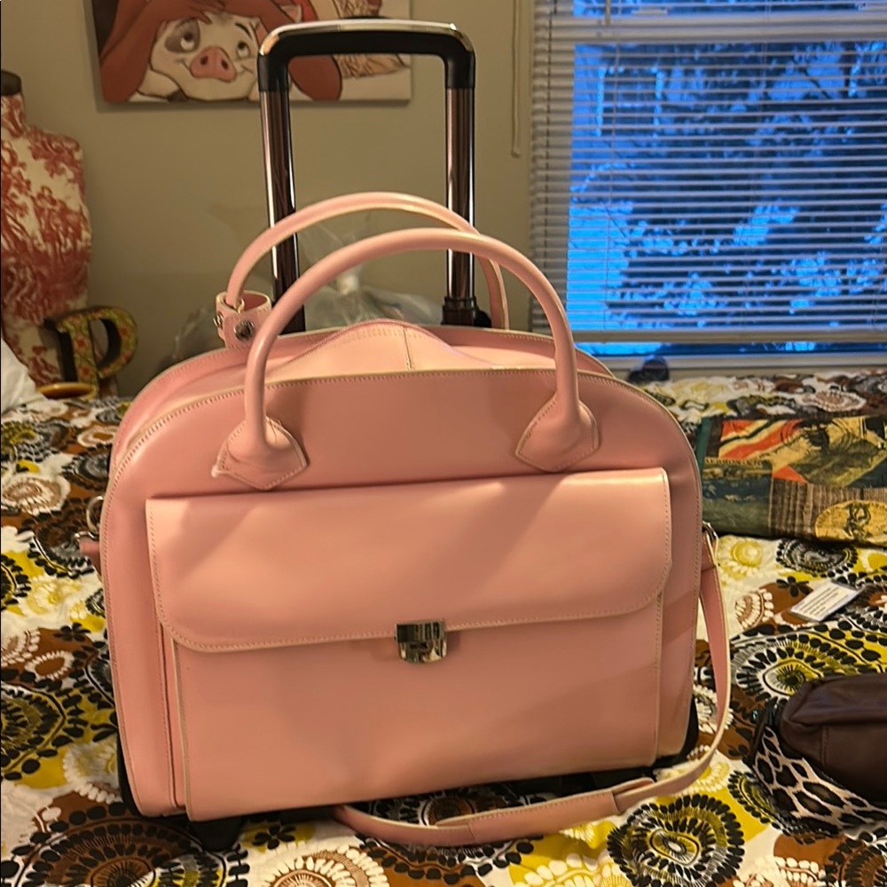 Pink Travel Bag with Structured Design and Leather-like Finish